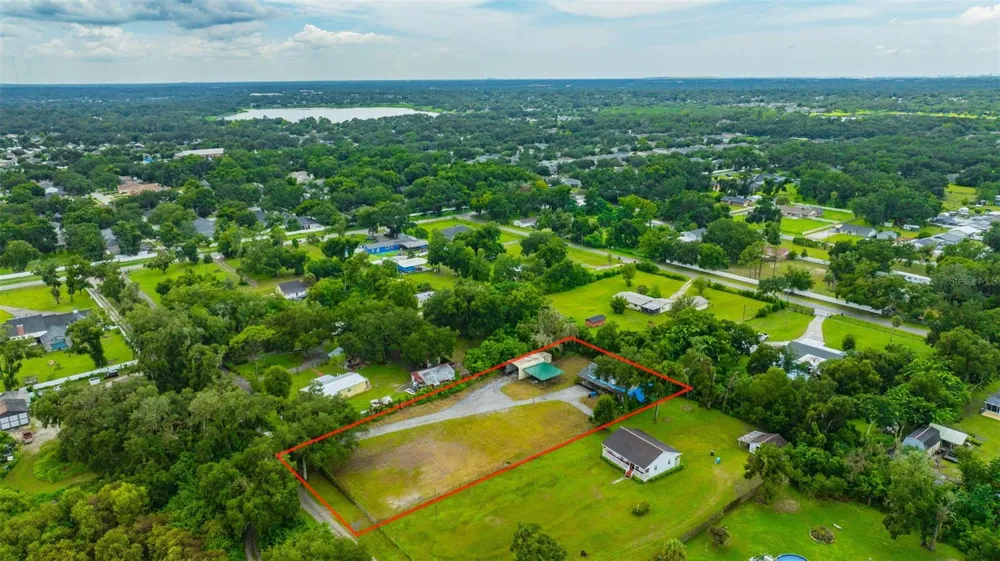 1810 BLAND WAY Dover, FL 33527