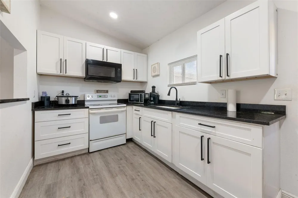 5200 MALLETT DRIVE Port Richey, FL 34668