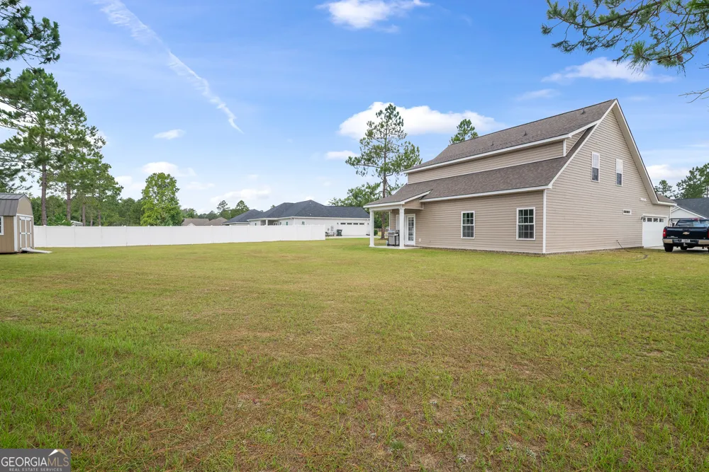 138 River Bluff WAY Ellabell, GA 31308