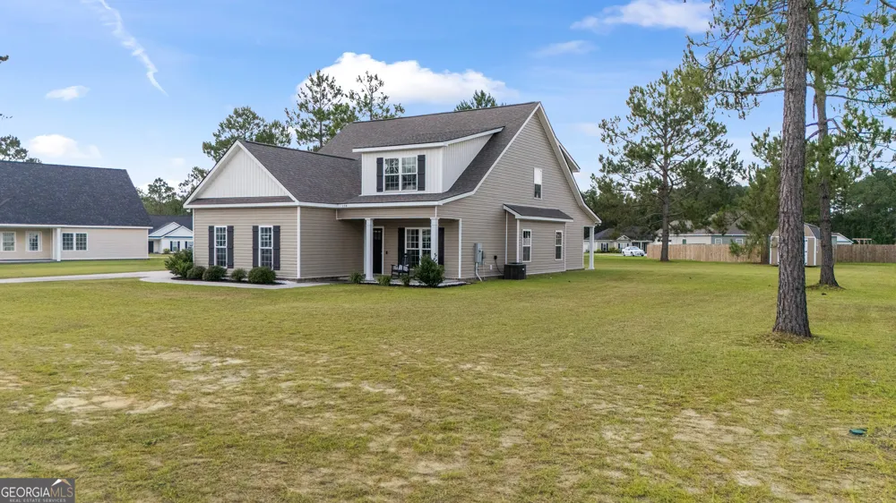 138 River Bluff WAY Ellabell, GA 31308