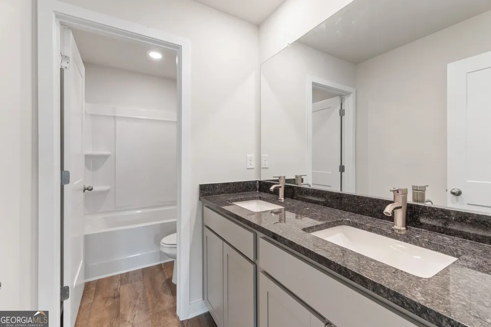 203 Crabapple RD McDonough, GA 30253