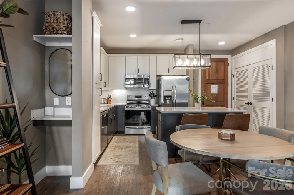 55 S Market Street #107 Asheville, NC 28801