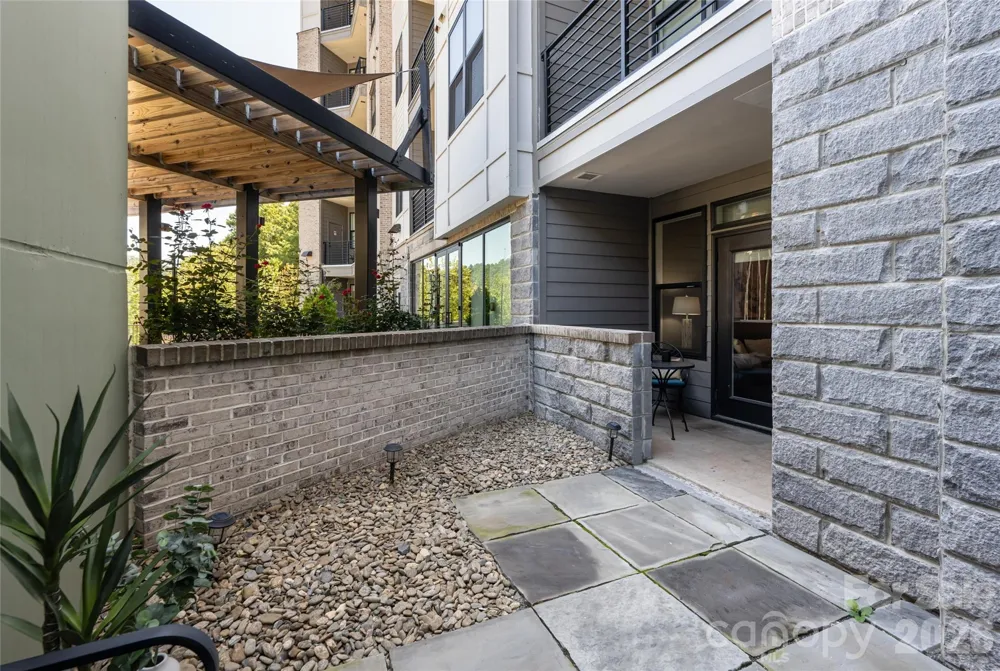 55 S Market Street #107 Asheville, NC 28801