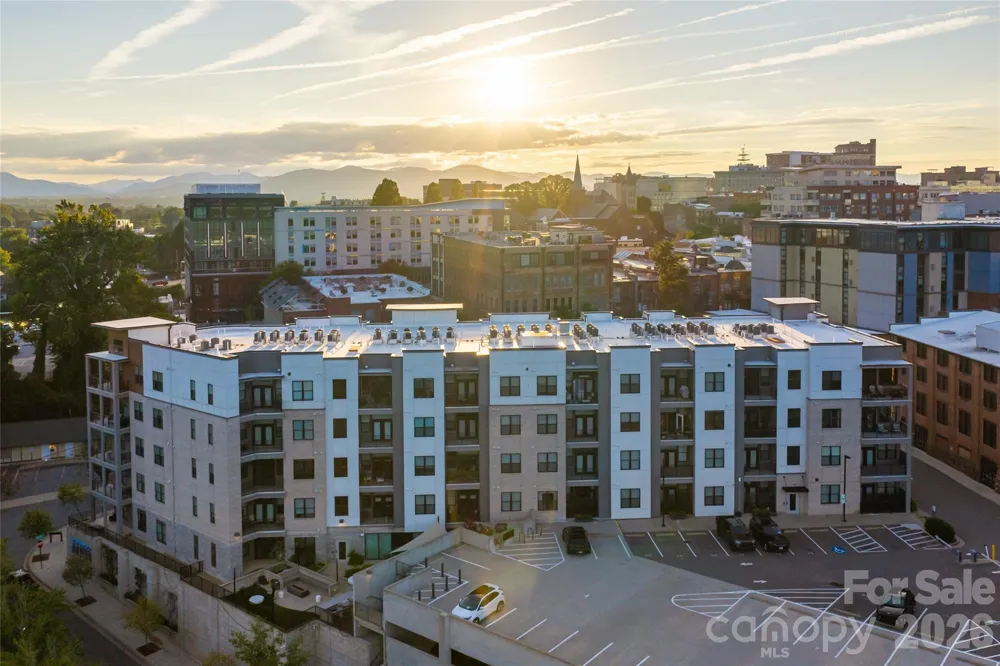 55 S Market Street #107 Asheville, NC 28801