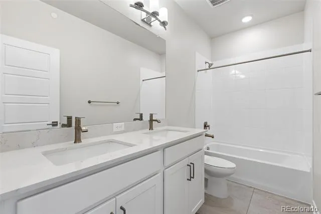 2452 W 162nd Avenue Broomfield, CO 80023