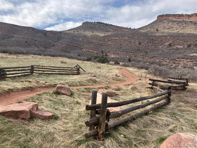 346 McConnell Drive Lyons, CO 80540