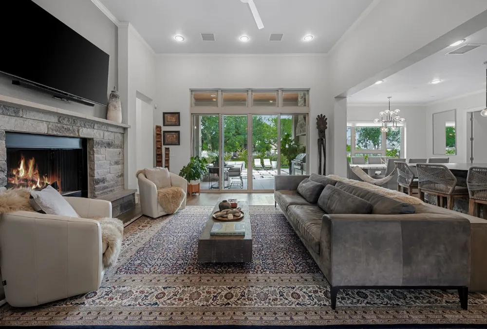 495 Bunker Ranch Boulevard Dripping Springs, TX 78620