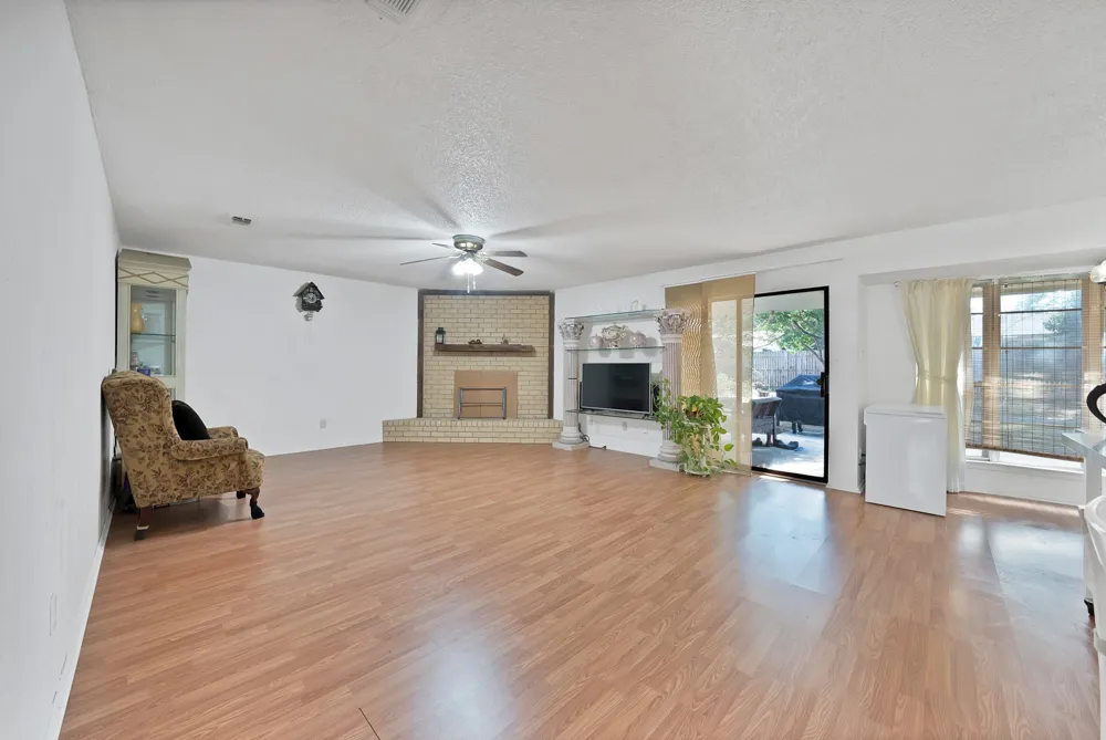 520 Guadalupe Drive Saginaw, TX 76179