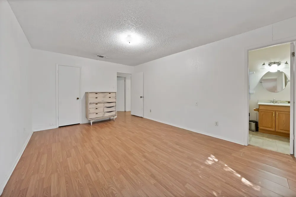 520 Guadalupe Drive Saginaw, TX 76179