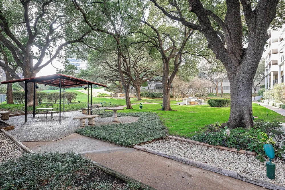 3883 Turtle Creek Boulevard #1203 Dallas, TX 75219