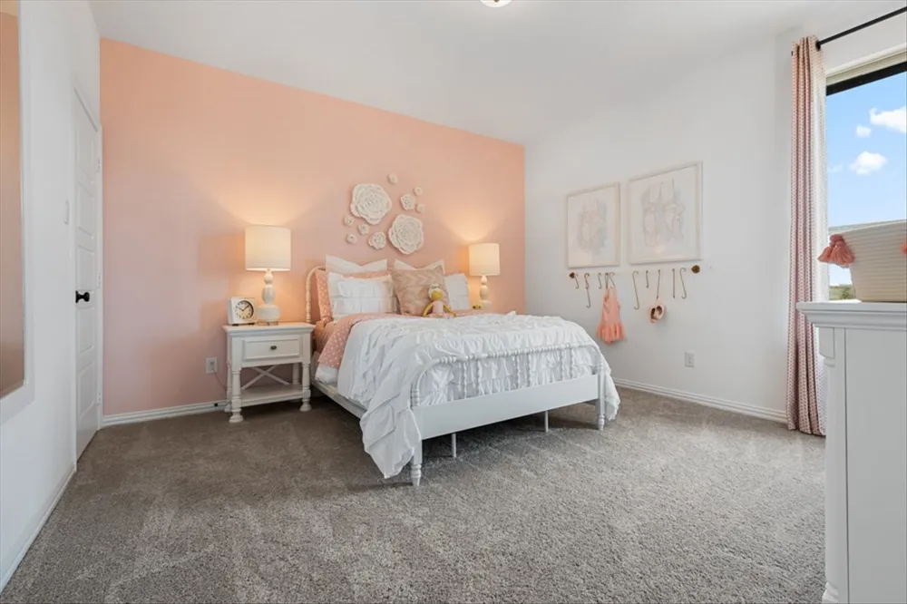 1513 Elle Lane Aubrey, TX 76227