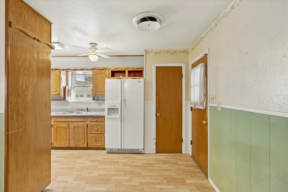 512 Brown Trail Court Hurst, TX 76053