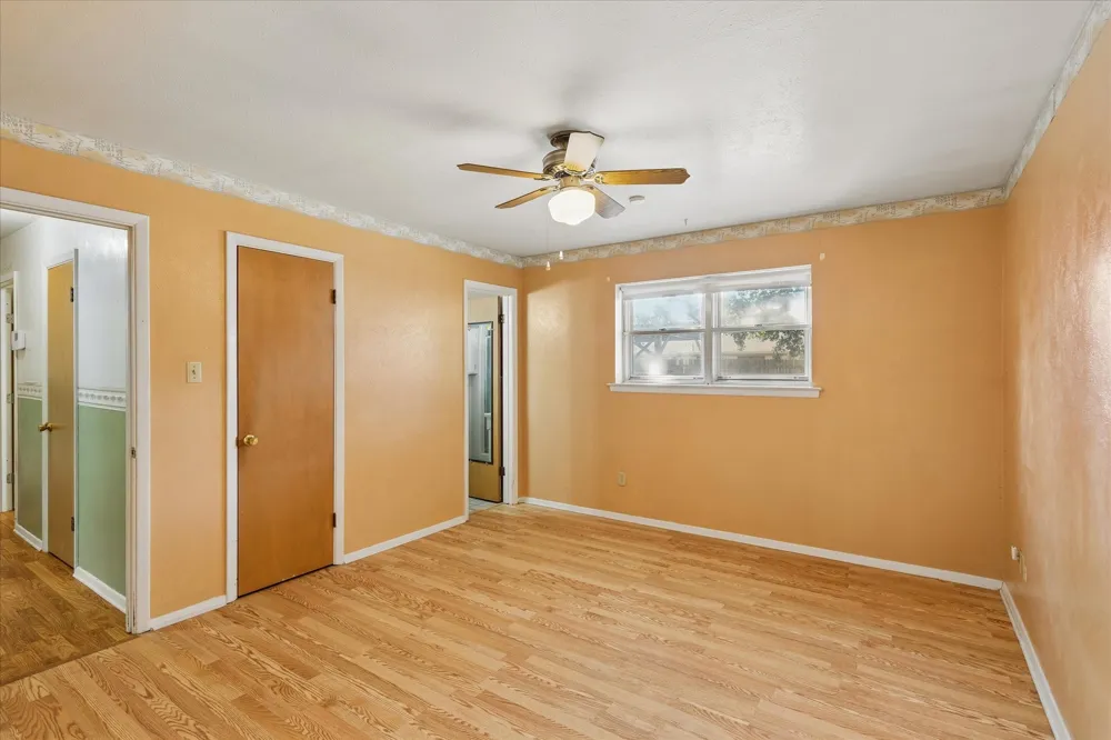 512 Brown Trail Court Hurst, TX 76053