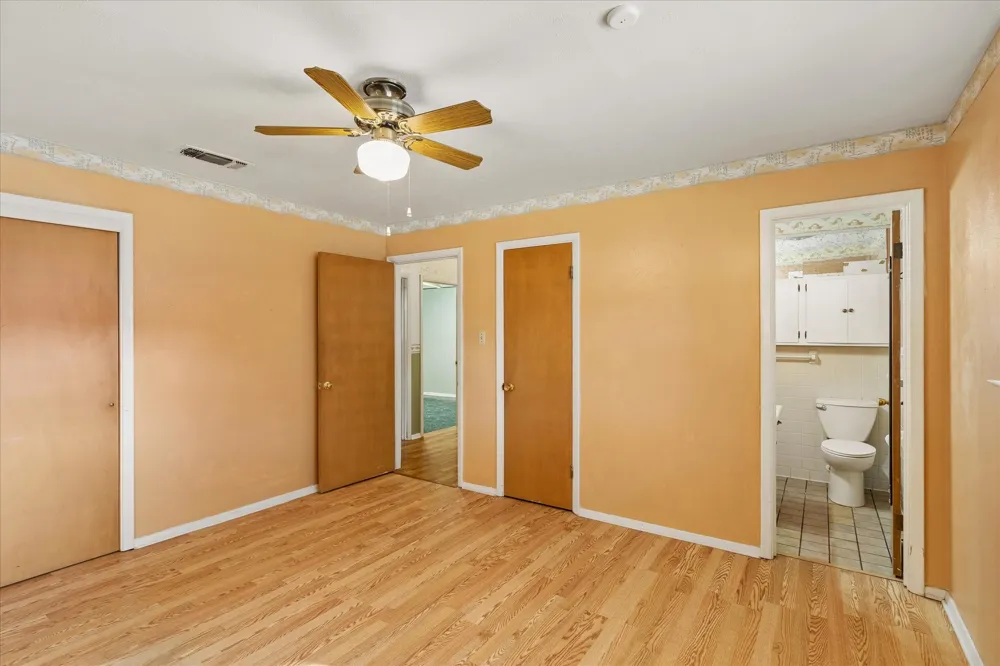 512 Brown Trail Court Hurst, TX 76053