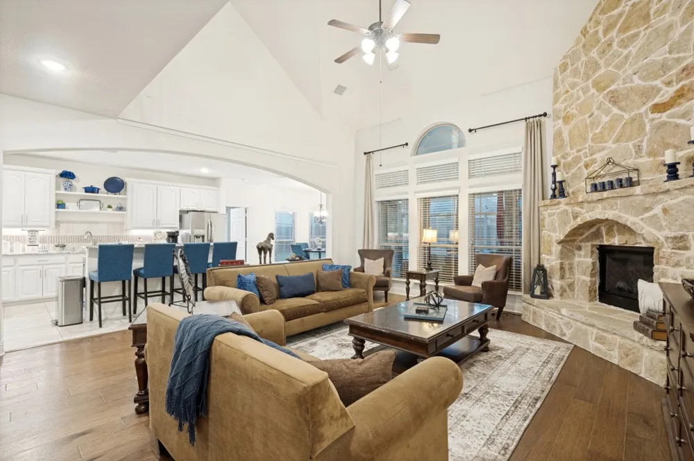 4801 Quantrill Avenue Mansfield, TX 76063