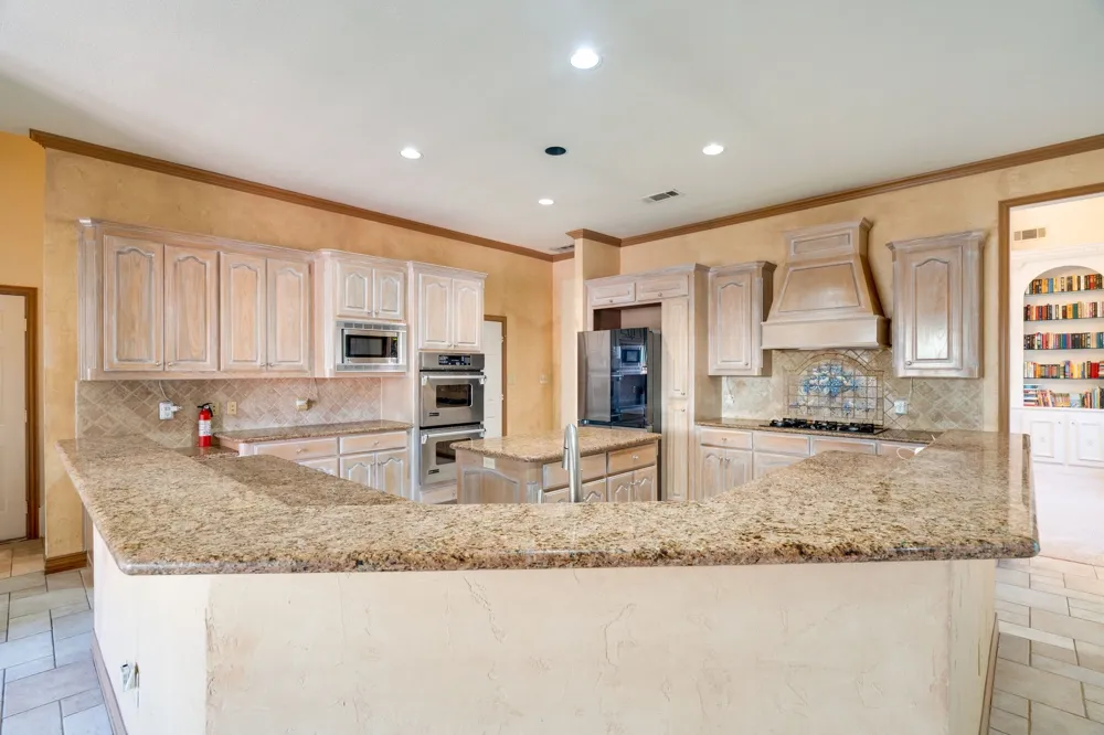 7012 Shalimar Court Colleyville, TX 76034