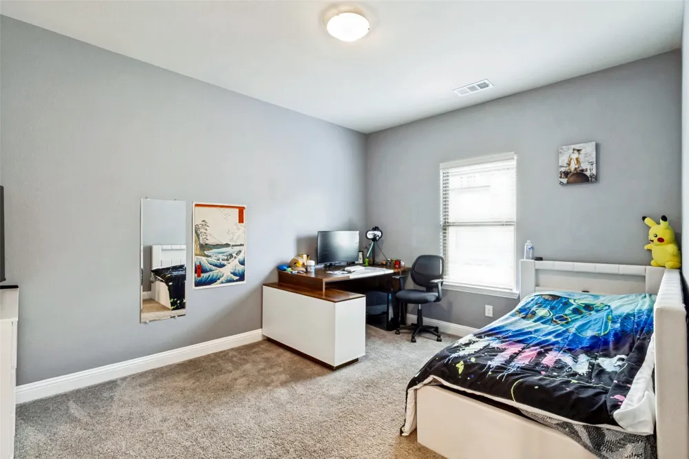 12679 Royal Oaks Lane Farmers Branch, TX 75234