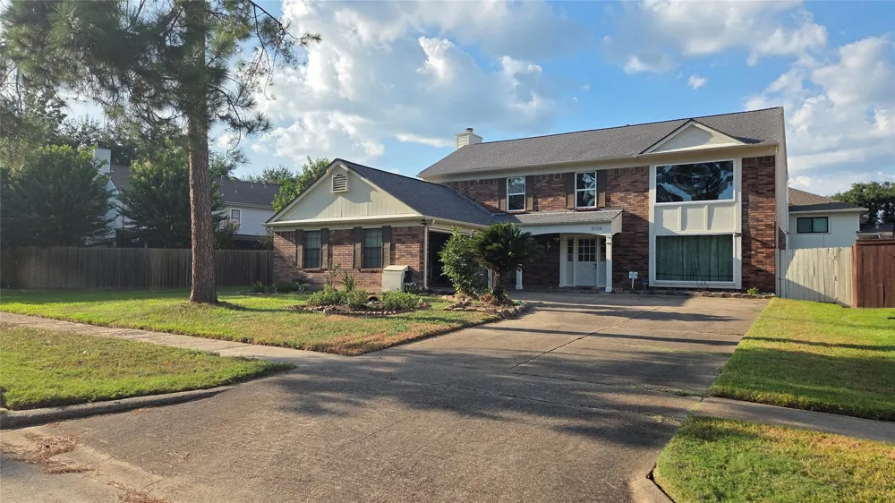15006 Delbarton Drive Houston, TX 77083