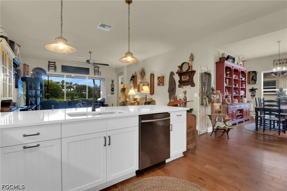 Vivara Place Bonita Springs, FL 34135
