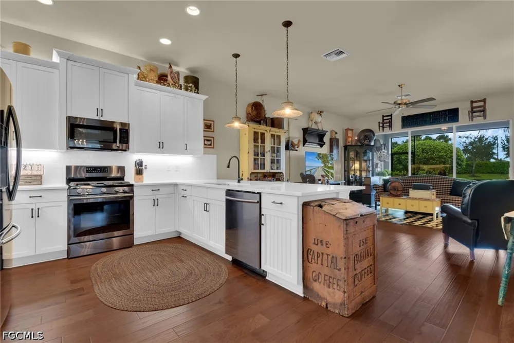 Vivara Place Bonita Springs, FL 34135