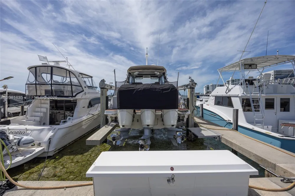 7601 E Treasure Dr #B-79 North Bay Village, FL 33141