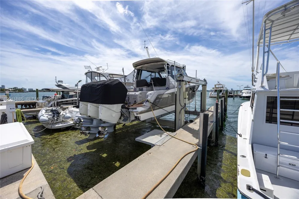 7601 E Treasure Dr #B-79 North Bay Village, FL 33141