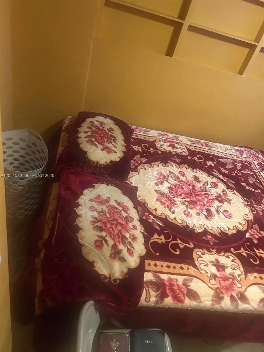 115 NW 193rd St #2 Miami Gardens, FL 33169