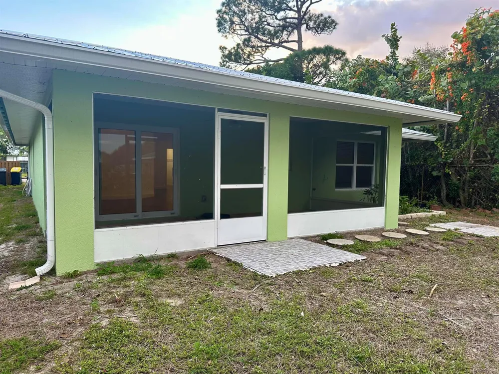 827 SE 6TH STREET Stuart, FL 34994
