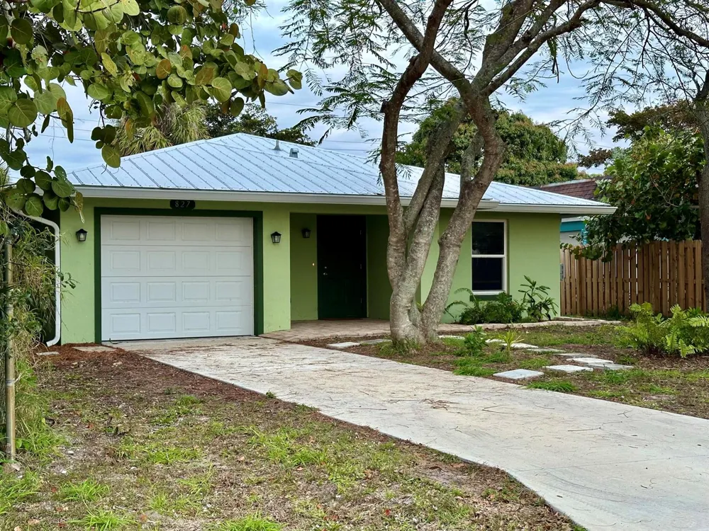 827 SE 6TH STREET Stuart, FL 34994