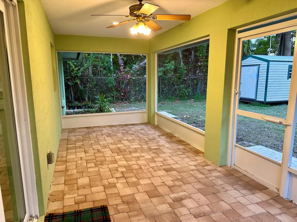 827 SE 6TH STREET Stuart, FL 34994