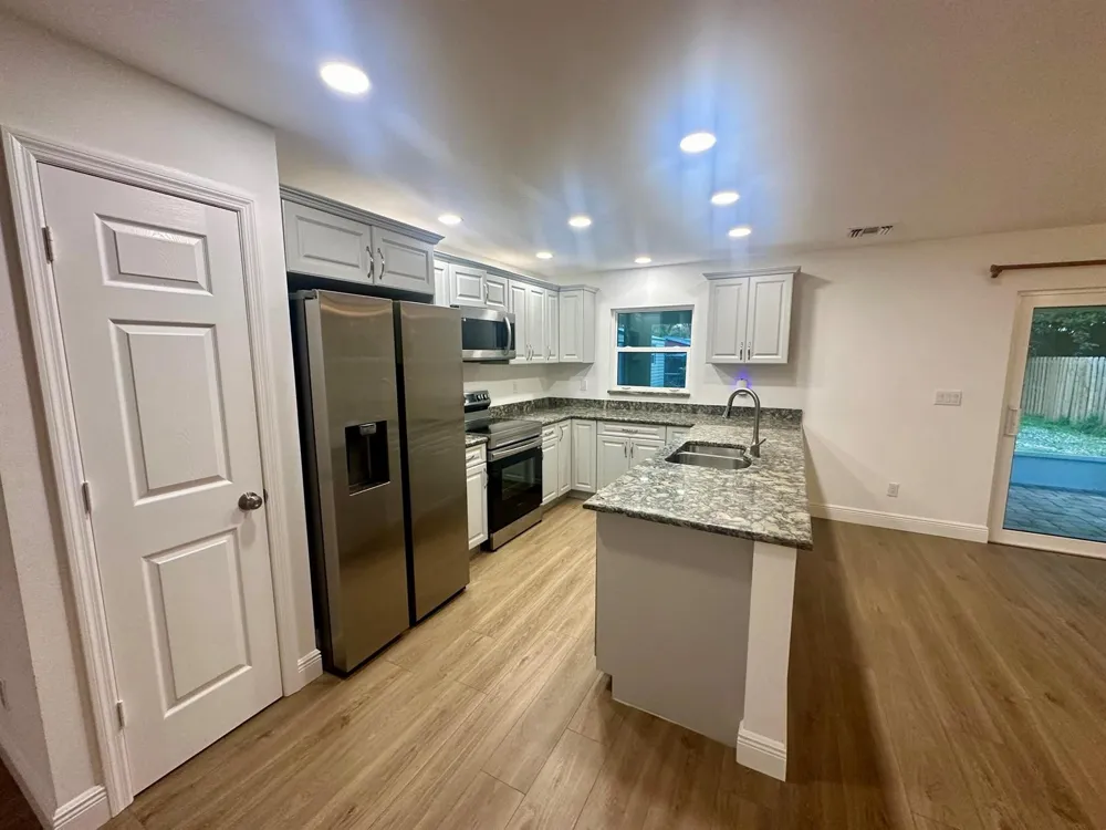 827 SE 6TH STREET Stuart, FL 34994