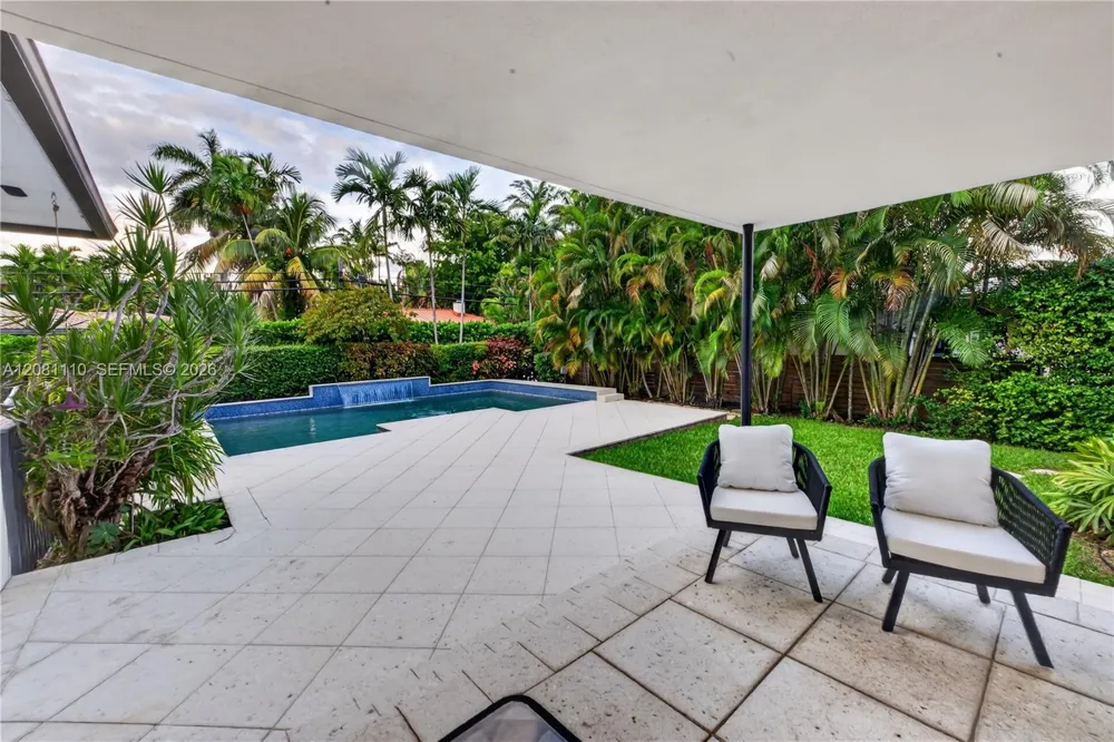 1065 NE 96th St Miami Shores, FL 33138