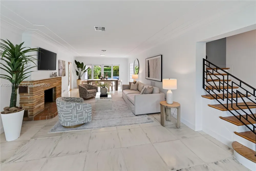 1065 NE 96th St Miami Shores, FL 33138