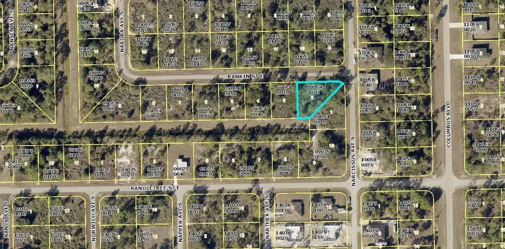 1144 RANKIN STREET E Lehigh Acres, FL 33974