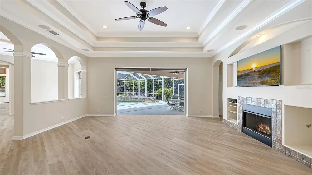 13112 PEREGRIN CIRCLE Bradenton, FL 34212