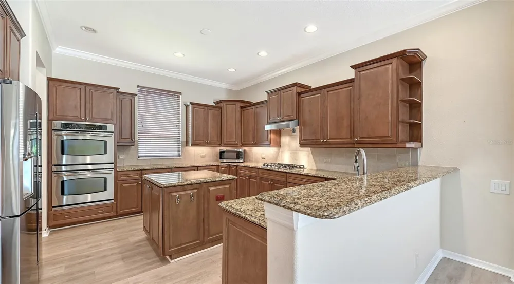 13112 PEREGRIN CIRCLE Bradenton, FL 34212