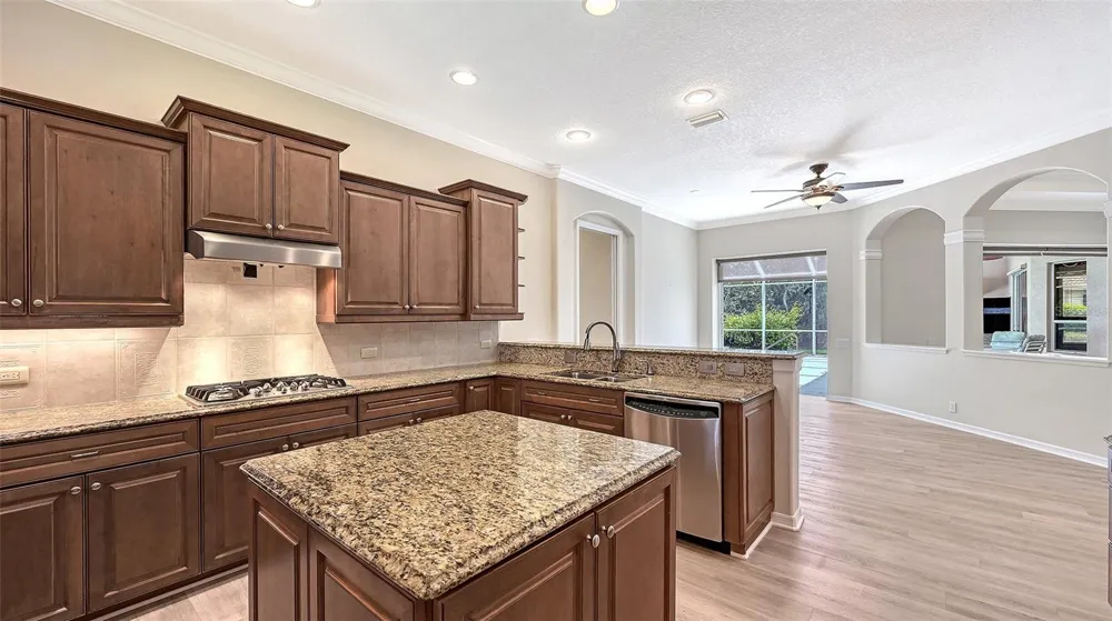 13112 PEREGRIN CIRCLE Bradenton, FL 34212