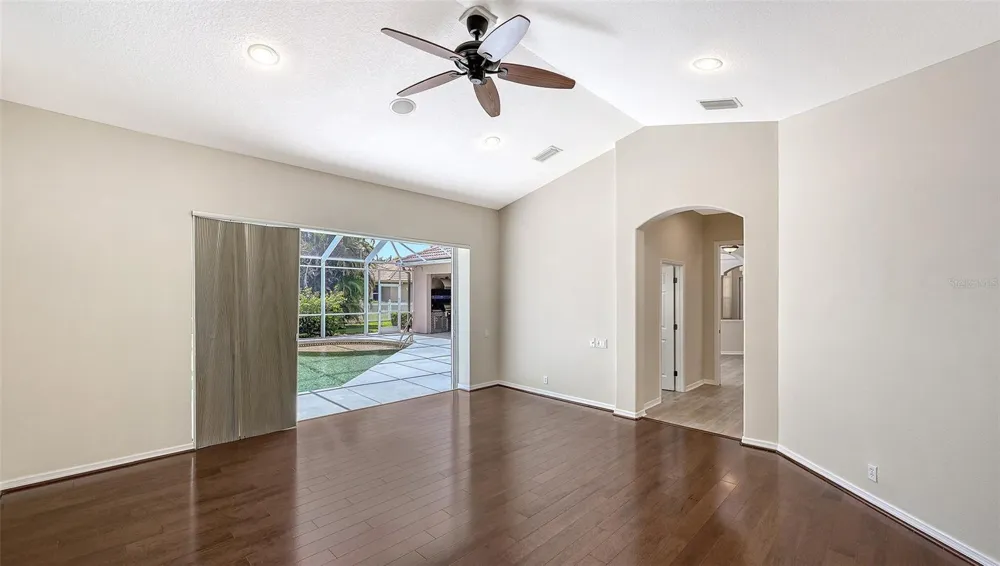 13112 PEREGRIN CIRCLE Bradenton, FL 34212