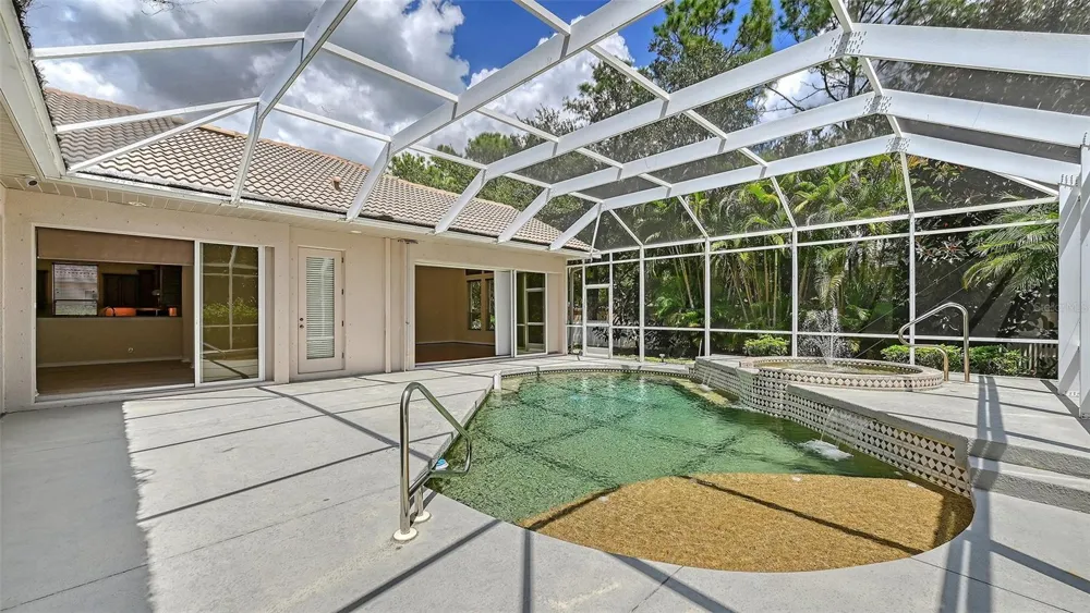 13112 PEREGRIN CIRCLE Bradenton, FL 34212