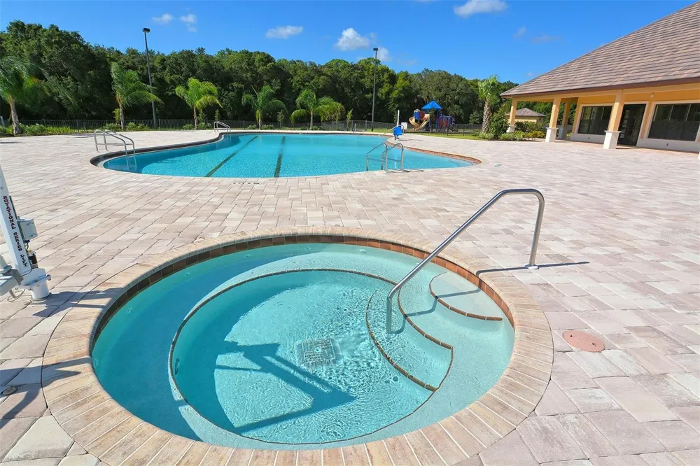 13112 PEREGRIN CIRCLE Bradenton, FL 34212