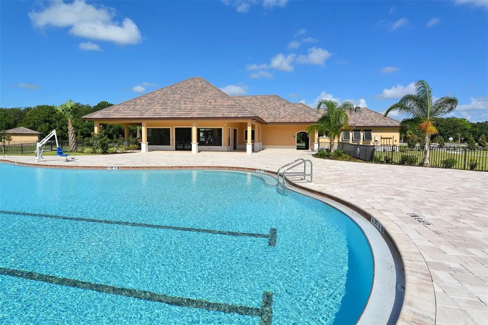13112 PEREGRIN CIRCLE Bradenton, FL 34212