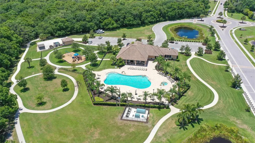13112 PEREGRIN CIRCLE Bradenton, FL 34212