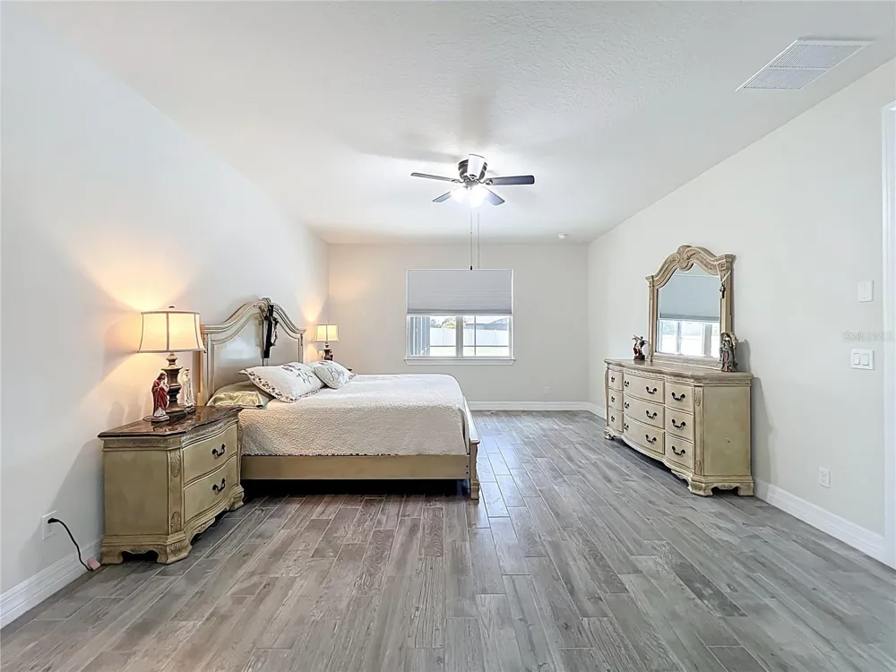 15084 CUDDY COURT Orlando, FL 32820