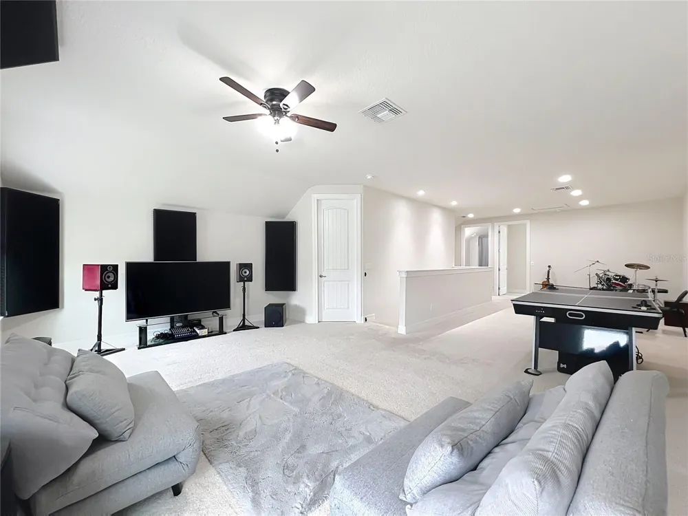 15084 CUDDY COURT Orlando, FL 32820