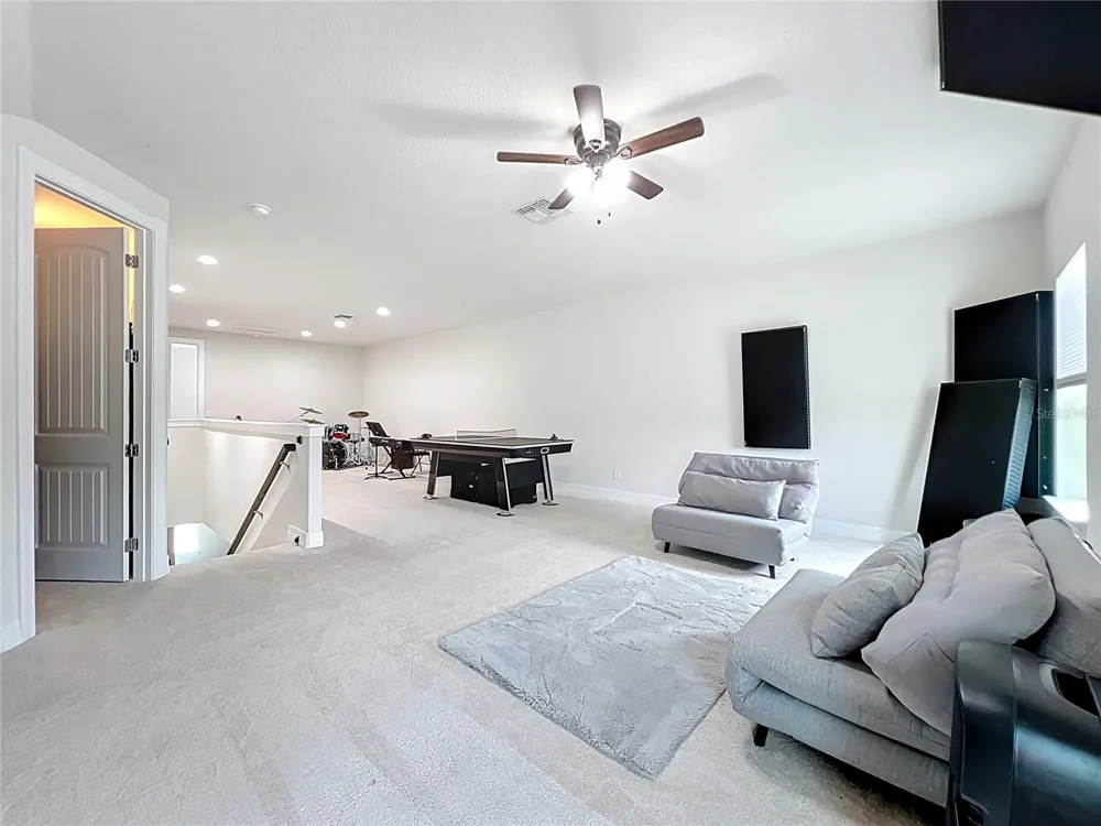 15084 CUDDY COURT Orlando, FL 32820
