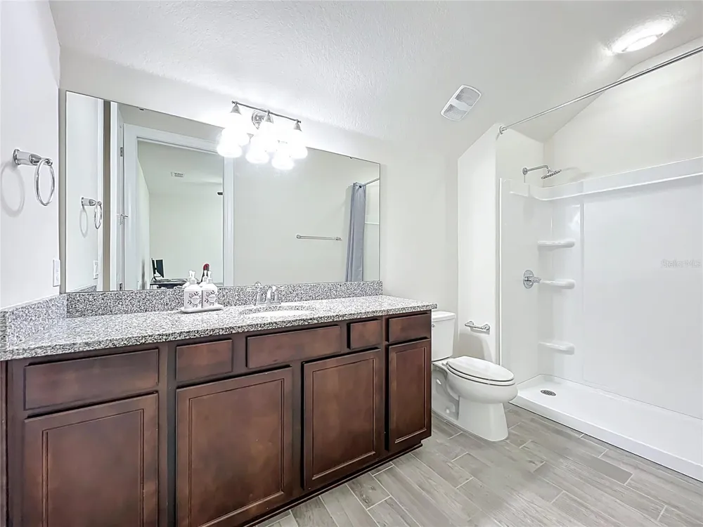 15084 CUDDY COURT Orlando, FL 32820