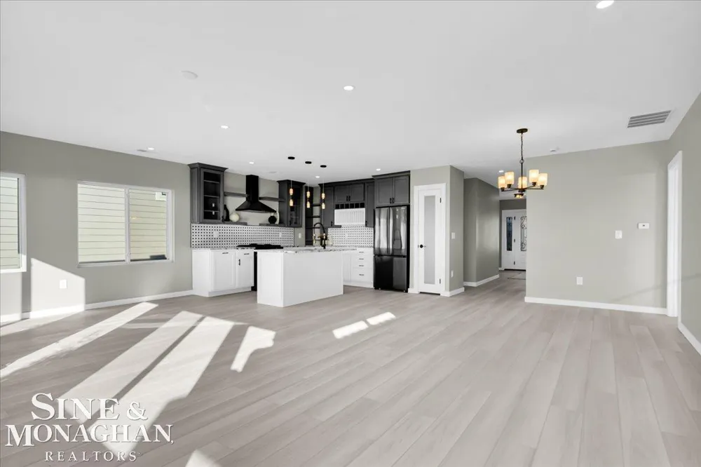 47050 Land Street Chesterfield Township, MI 48047