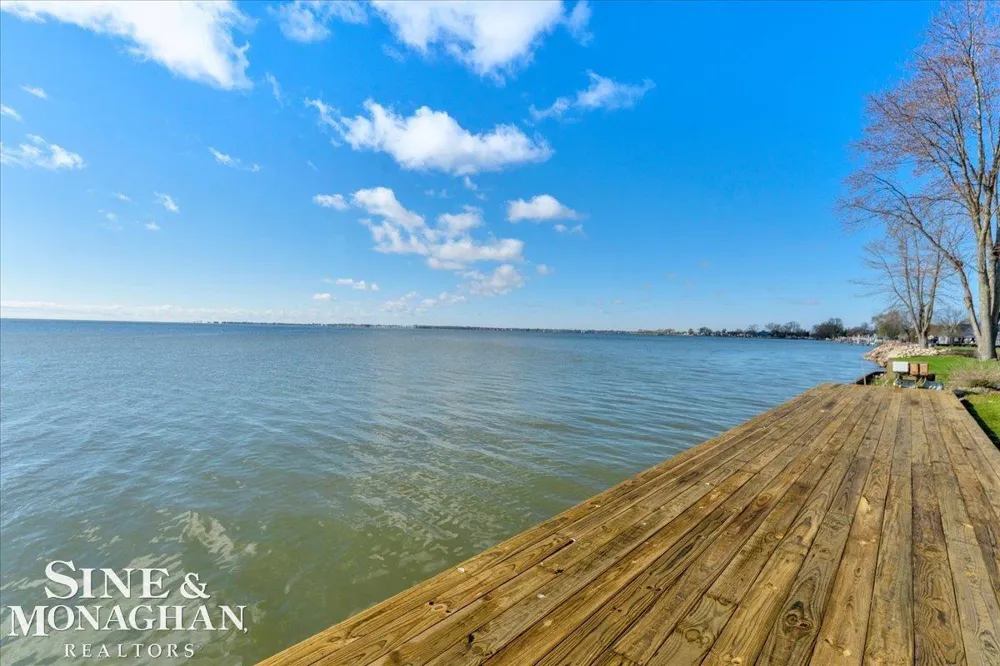 47050 Land Street Chesterfield Township, MI 48047