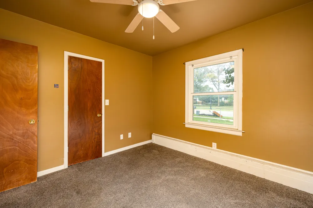 1404 Holmes Road Ypsilanti Charter Township, MI 48198