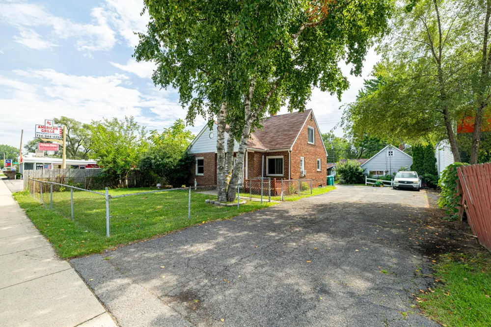 1404 Holmes Road Ypsilanti Charter Township, MI 48198